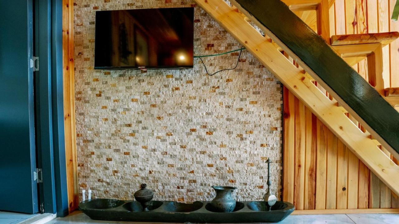 Serender Bungalov Bed & Breakfast โฟชา ภายนอก รูปภาพ